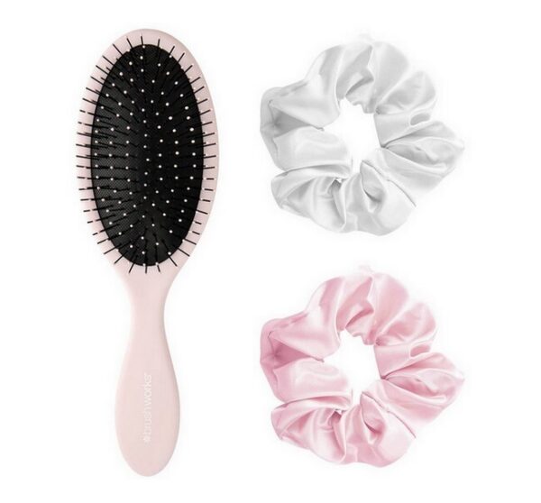 BrushWorks - Detangling Hair Brush & Satin Scrunchies - brushworks